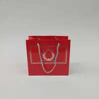 18x15x7 Kırmızı Gümüş Yaldızlı Karton Çanta - Görsel 1