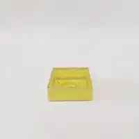 8x8x3 Altın Yaldızlı Sarı Kutu - Görsel 1