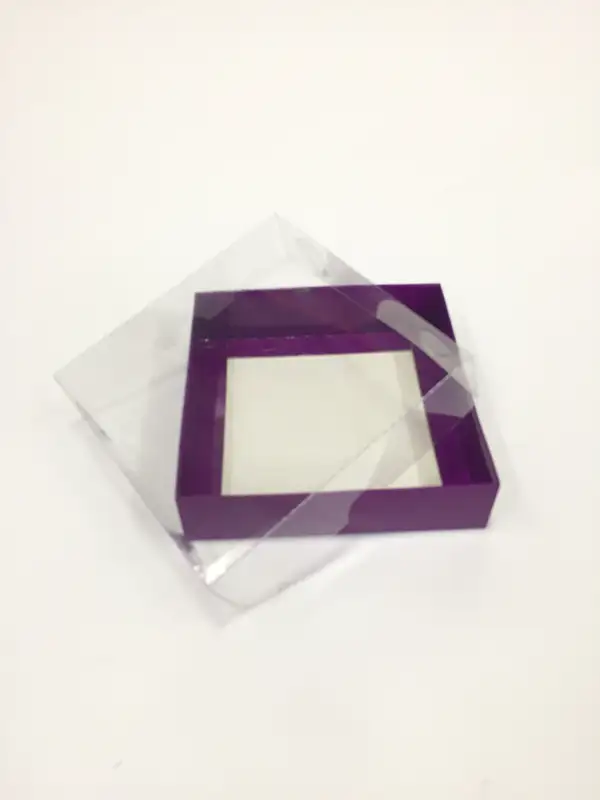12x12x3  Mor Altı Kartonlu Asetat Kutu