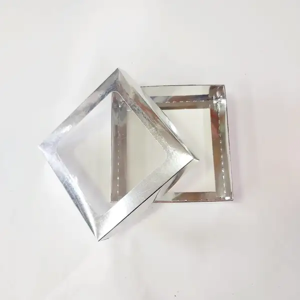15x15x5 Pencereli Gümüş Kutu