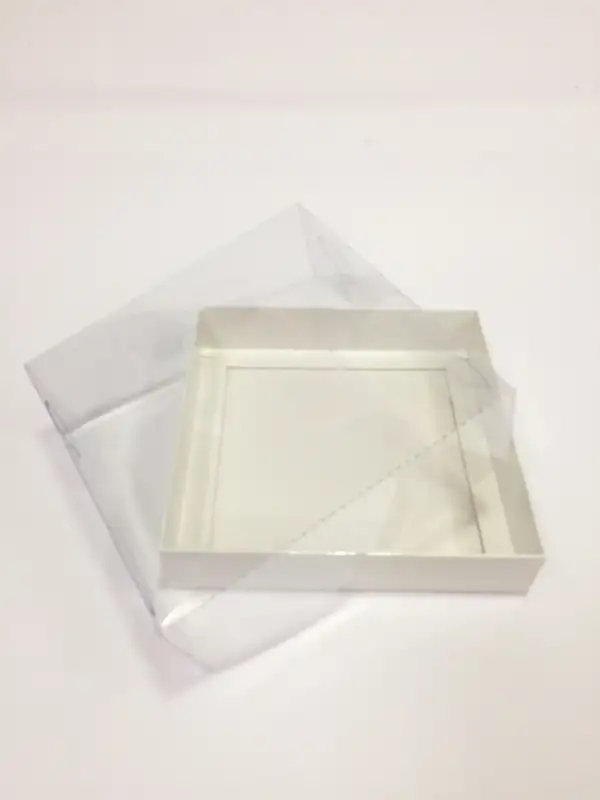 15x15x5 Beyaz Altı Kartonlu Asetat Kutu