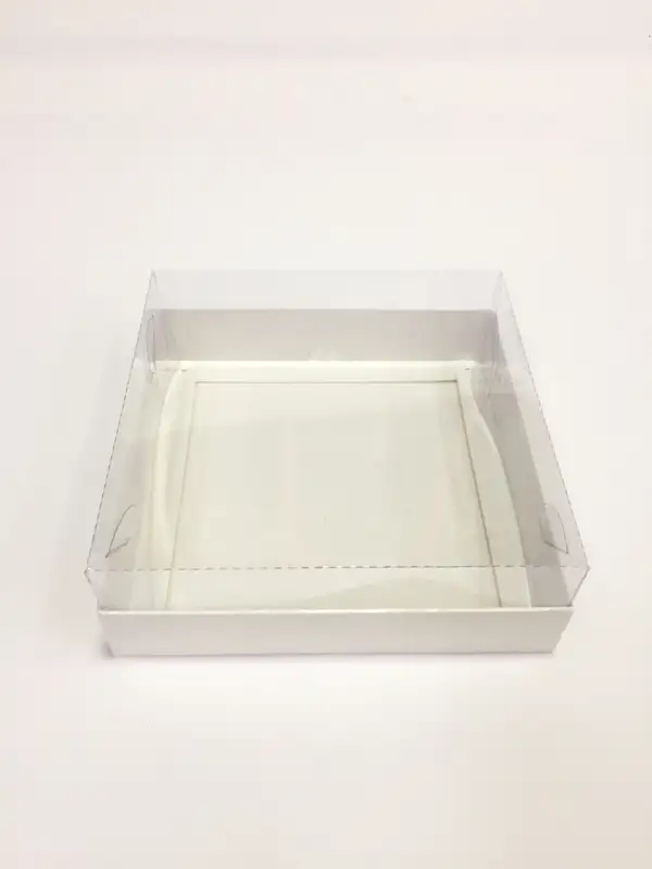 15x15x5 Beyaz Altı Kartonlu Asetat Kutu