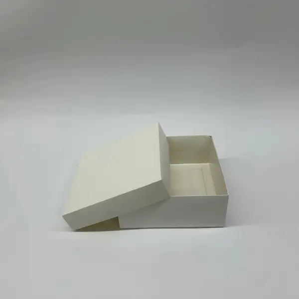 15x15x6 Komple Beyaz Kutu