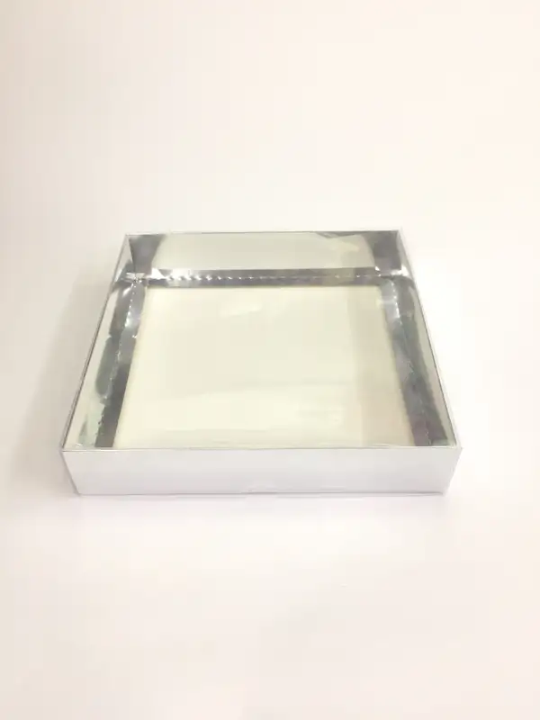25x25x5 Gümüş Altı Kartonlu Asetat Kutu
