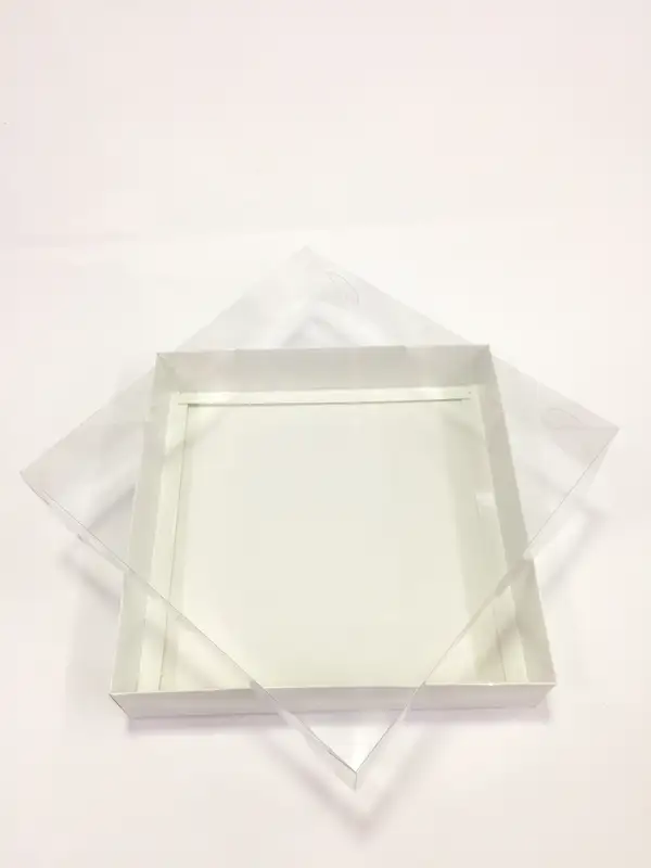 25x25x5 Beyaz Altı Kartonlu Asetat Kutu