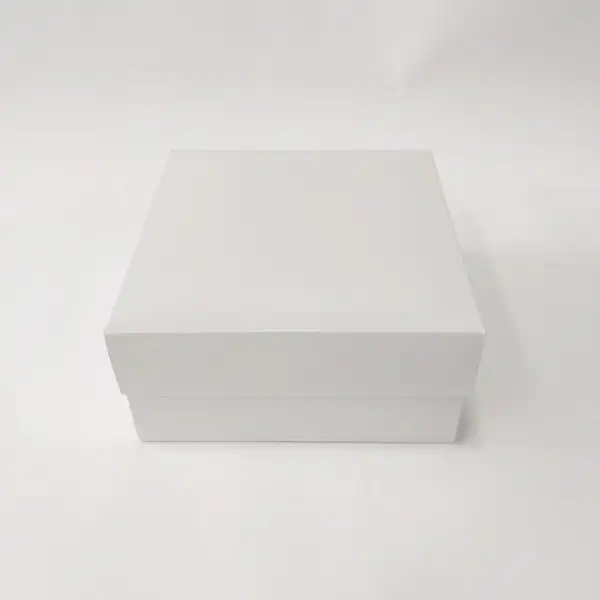 26x26x9 Komple Beyaz Kutu