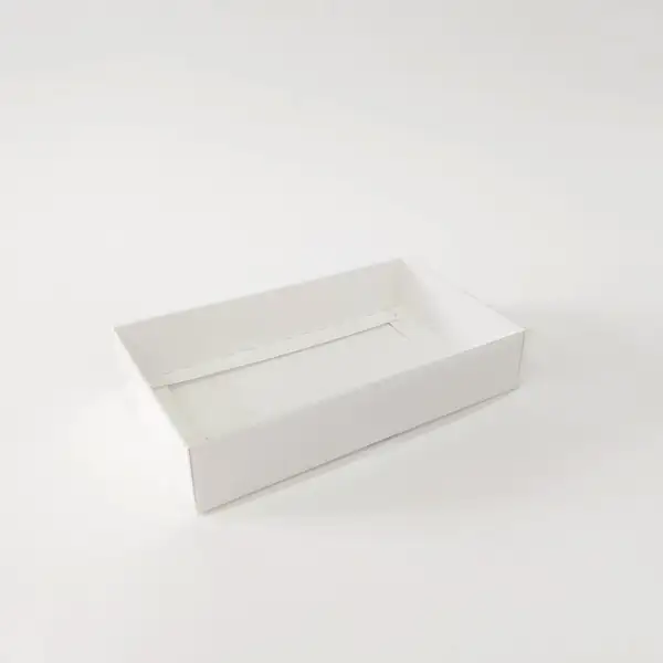 15x9x3 Beyaz Altı Kartonlu Asetat Kutu