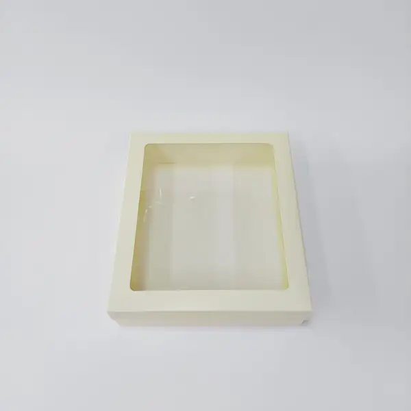 23x20x6 Pencereli Krem Kutu