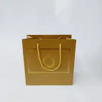 20x20x10 Koyu Bej Altın Yaldızlı Karton Çanta - Görsel 1